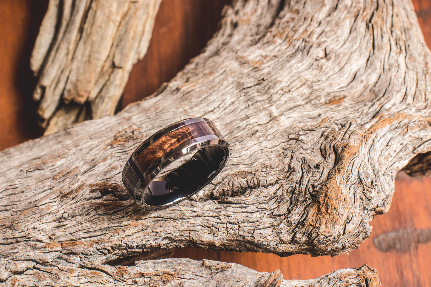 Ceramic Africa Black Wood Inlay Ring 8mm