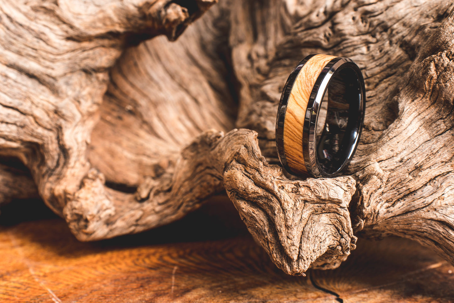 Ceramic Wild Olive Burl Inlay Ring 8mm