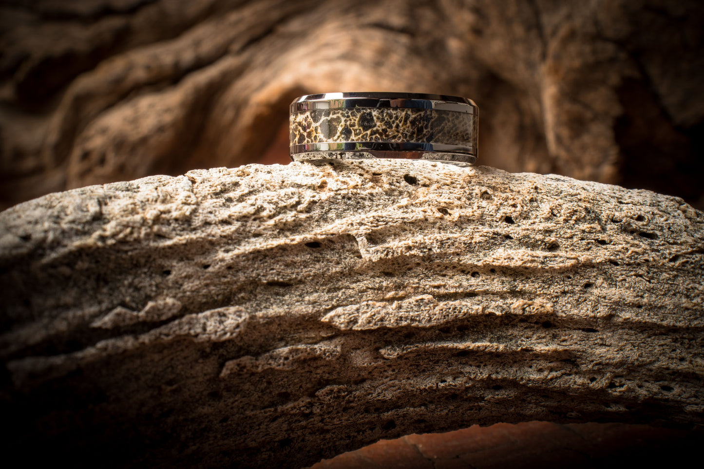 Ceramic Wildebeest Black Resin Infused Inlay Ring 8mm