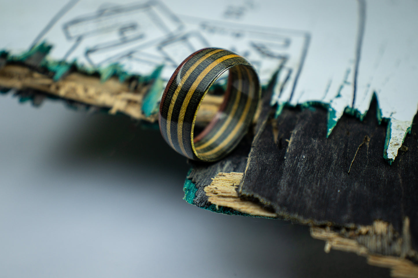 Skate Ring - Black / Burgundy (Zero Deck) 8mm