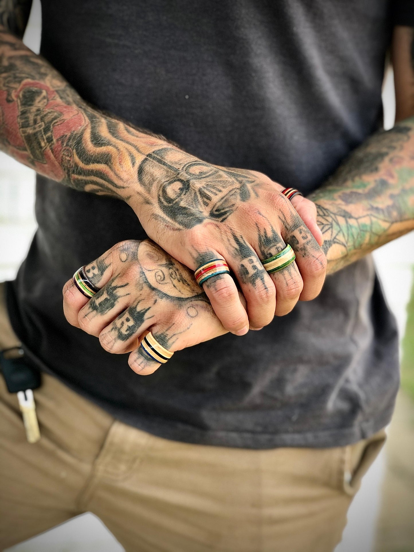 Mixed Dyed Layers Skate Rings  7mm