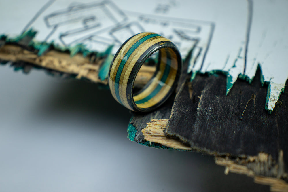 Skate Ring - Black / Turquoise /Black  8mm