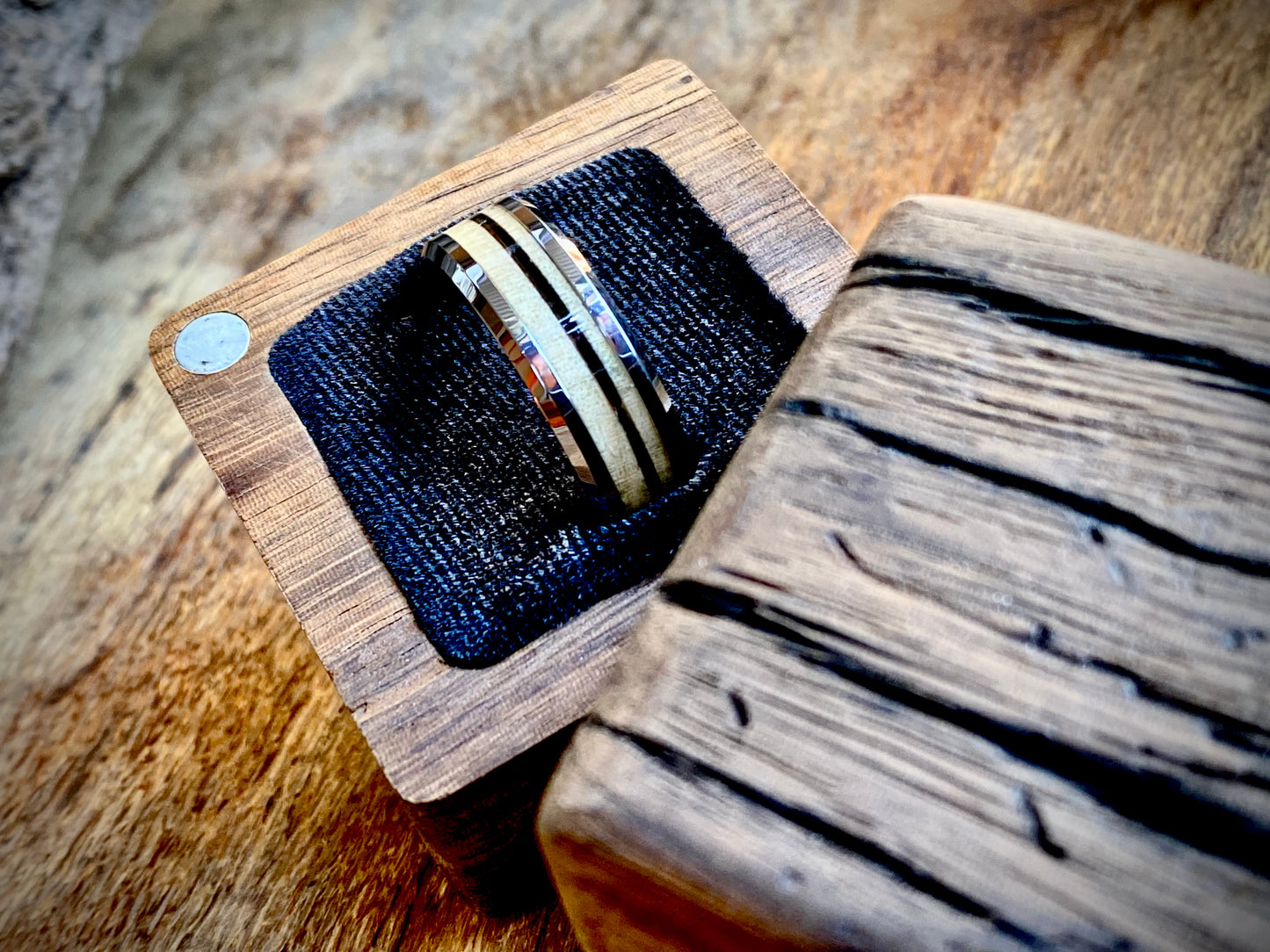 Tungsten Carbide Elephant Tail Hair Inlay Ring 8mm