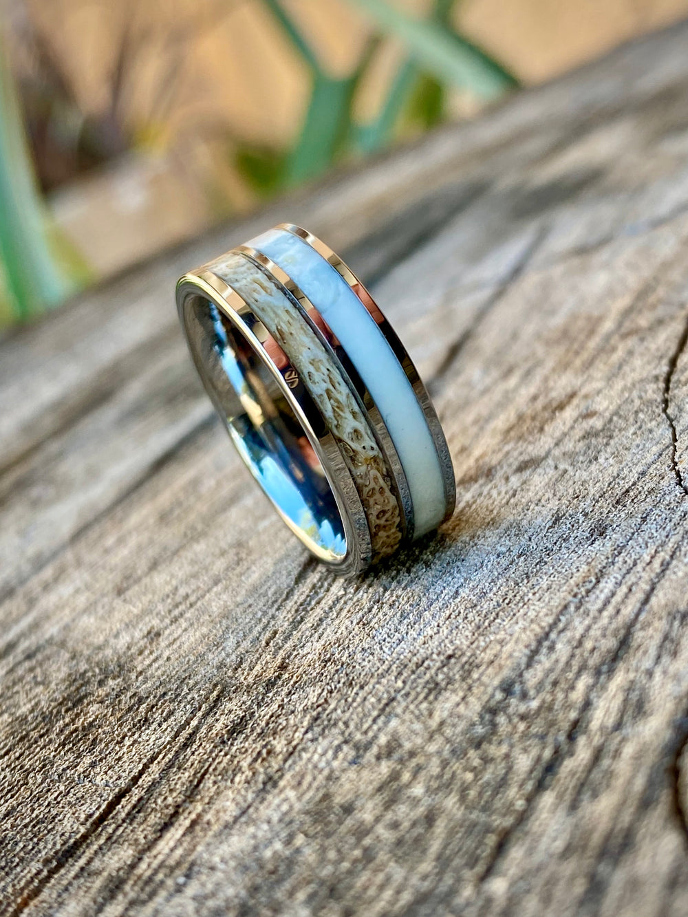 Tungsten Carbide Wildebeest and Warthog Inlay Ring8mm